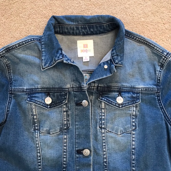 LuLaRoe Jaxon Denim Jean Jacket Womens Small 6 8 Blue Embroidered Back Panel - Picture 2 of 11